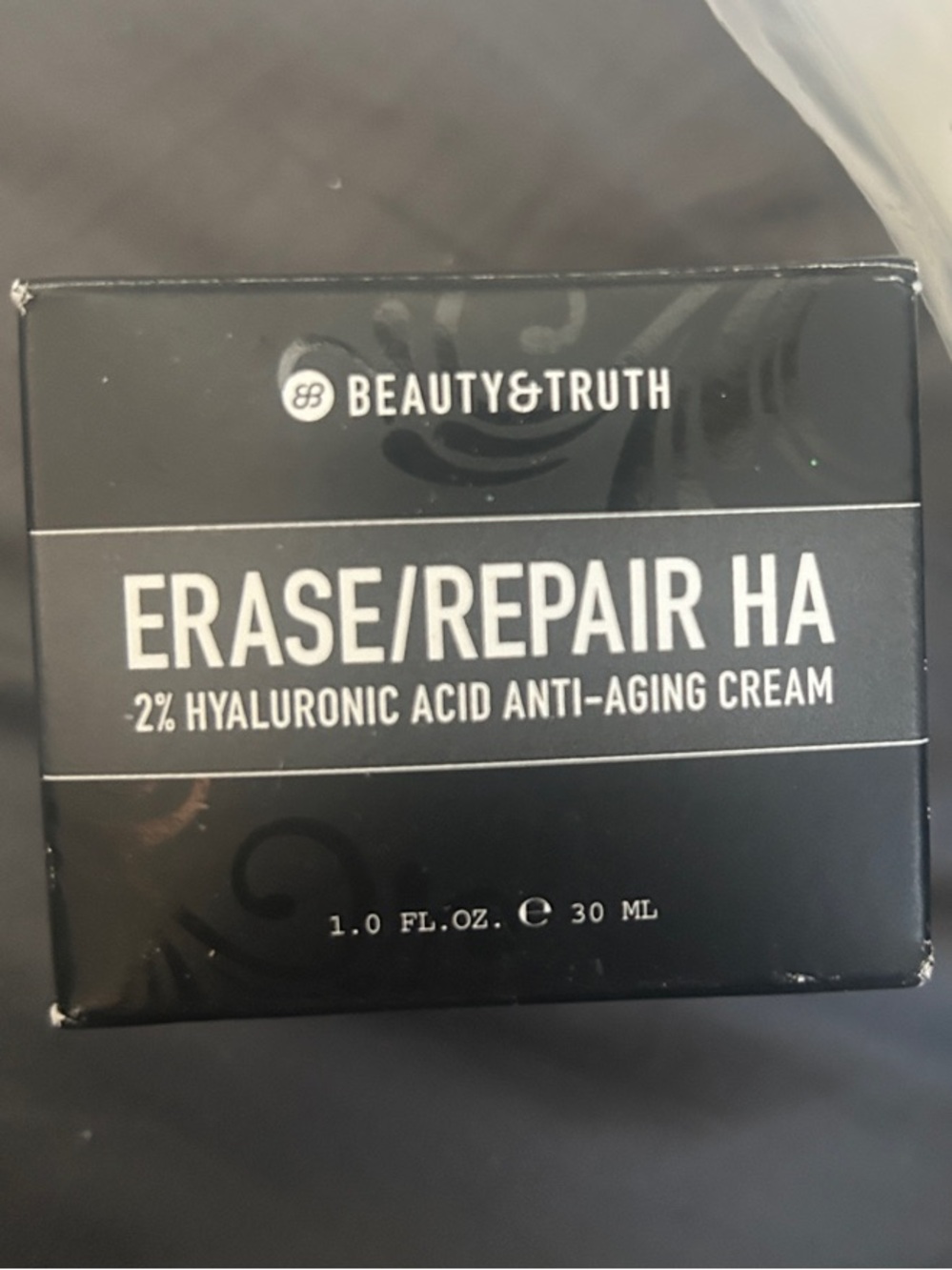 Erase/Repair HA 2% Hyaluronic Acid Anti-Aging Cream - Black